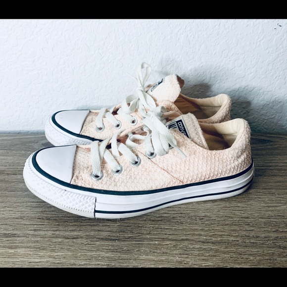 Converse Womens CTAS Madison Ox 555860F Pink Casual Shoes Sneakers size 5 - Picture 3 of 4